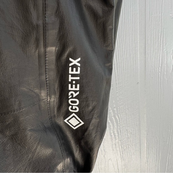 Rapha Pro Team Lightweight Gore-Tex Jacket Men’s Large - Picture 2 of 7